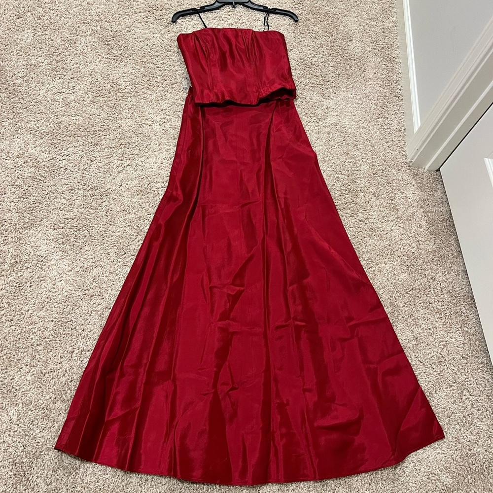 Red 2 pc. Gown